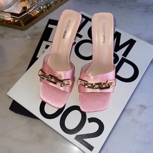 New Fashion Nova Keep It Sweet Heeled Mules in Pink